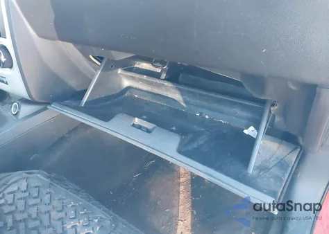 2010 Dodge Challenger Se z USA, uszkodzony, nr VIN 2B3CJ4DV4AH265171